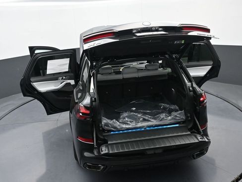 New 2026 BMW X5 xDrive50e w/ Executive Package AWD/4WD image 44