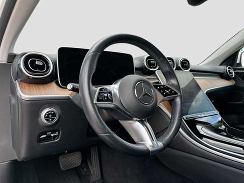 Used 2022 Mercedes-Benz C 300 Sedan image 9