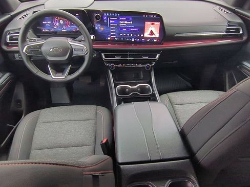 Certified 2024 Chevrolet Traverse Z71 w/ LPO, Floor Liner Package AWD/4WD image 24