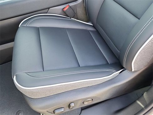 New 2026 GMC Sierra EV Elevation image 17