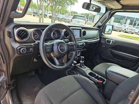 Used 2023 Jeep Wrangler Unlimited Sport AWD/4WD image 10