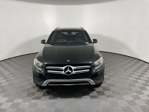 Used 2019 Mercedes-Benz GLC 300 4MATIC image 8