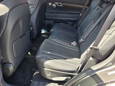 Used 2025 Genesis GV80 3.5T Advanced image 11