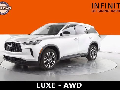 Used 2023 INFINITI QX60 Luxe image 7
