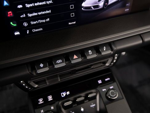 Certified 2022 Porsche 911 Targa 4 GTS image 27