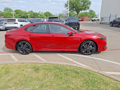 Used 2025 Toyota Camry XSE w/ Premium Package image 7