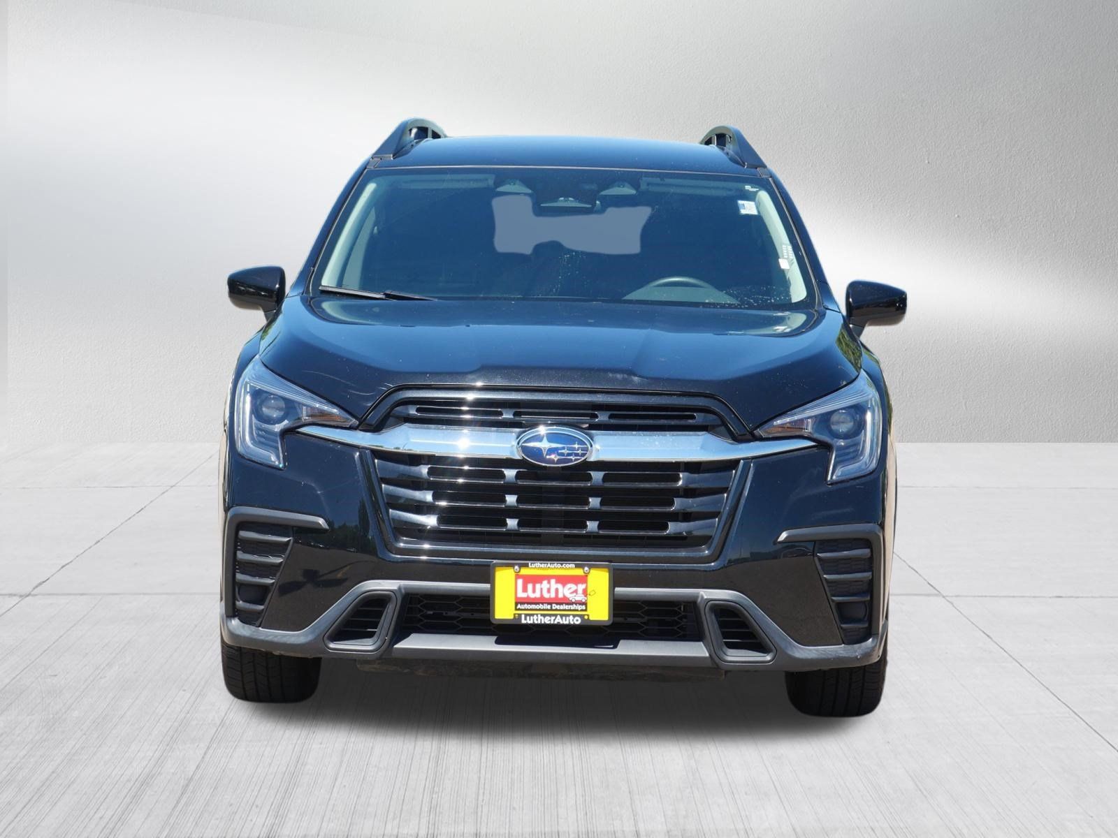 Certified 2023 Subaru Ascent 8-Passenger AWD/4WD image 2