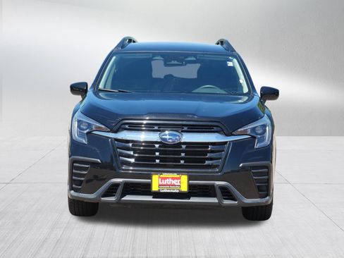 Used 2023 Subaru Ascent 8-Passenger AWD/4WD image 2