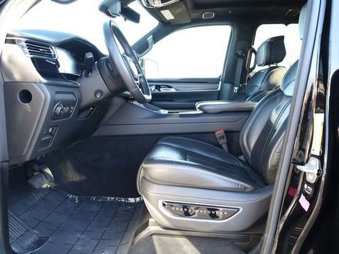 Used 2024 Jeep Grand Wagoneer Series II w/ Quick Order Packagew 28T image 11