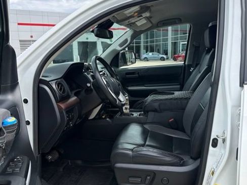 Used 2019 Toyota Tundra Limited AWD/4WD image 11