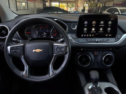 Used 2025 Chevrolet Blazer LT FWD image 15