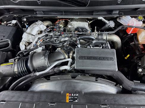 New 2026 GMC Sierra 2500 AT4X image 32