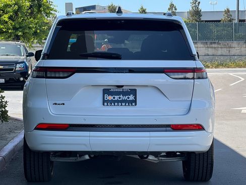 New 2026 Jeep Grand Cherokee Limited AWD/4WD image 5