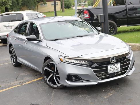 Used 2022 Honda Accord Sport image 7