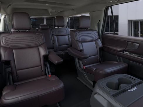 New 2026 Ford Expedition Max Platinum AWD/4WD image 11