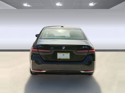 Certified 2026 BMW 540i xDrive AWD/4WD image 10