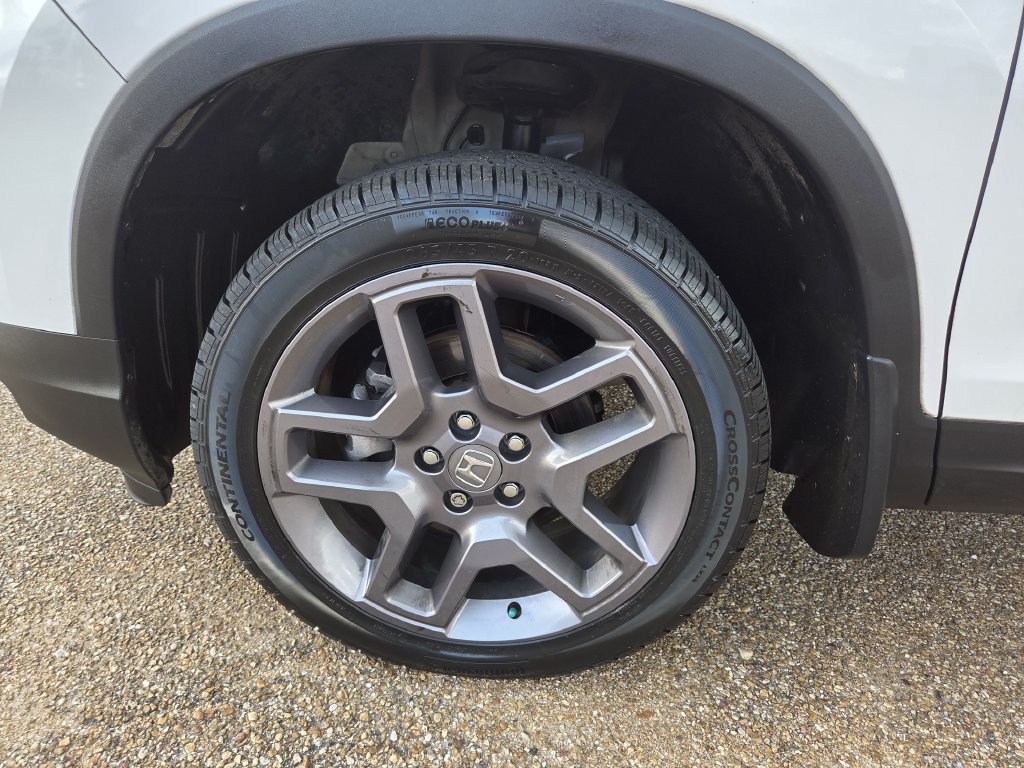 Used 2023 Honda Passport EX-L image 27