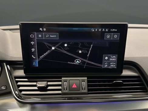 Used 2025 Audi Q5 2.0T Premium Plus w/ Premium Plus Package image 10