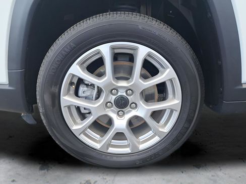 Used 2025 Jeep Compass Limited AWD/4WD image 28