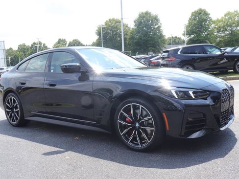 New 2026 BMW 430i w/ M Sport Package RWD image 8