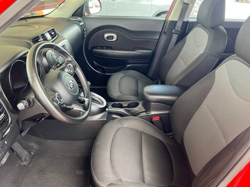 Used 2017 Kia Soul + w/ Designer's Package FWD image 3