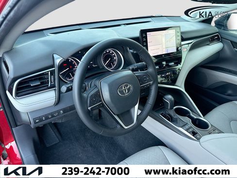 Used 2023 Toyota Camry XLE w/ Navigation Package image 24