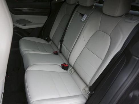 New 2025 Porsche Macan Turbo Electric image 31