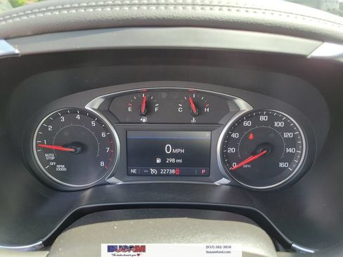 Used 2025 Chevrolet Blazer LT AWD/4WD image 24