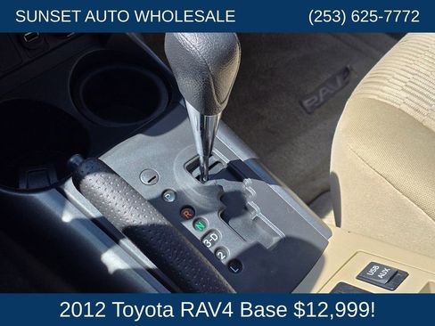 Used 2012 Toyota RAV4 FWD w/ Value Pkg image 33