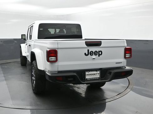 New 2026 Jeep Gladiator Sport AWD/4WD image 5