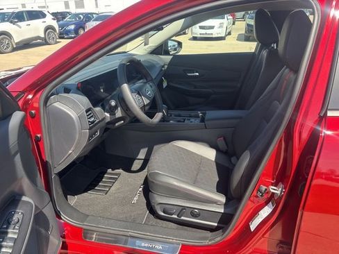 New 2026 Nissan Sentra SR FWD image 9