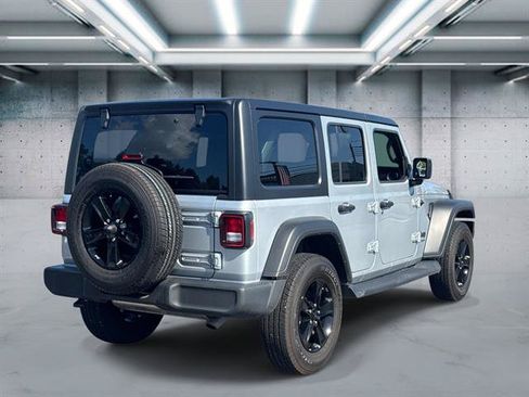 Used 2022 Jeep Wrangler Unlimited Sport AWD/4WD image 4