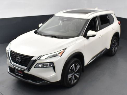 Used 2023 Nissan Rogue SL w/ SL Premium Package image 47
