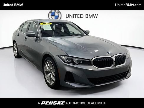 Used 2026 BMW 330i Sedan RWD image 3