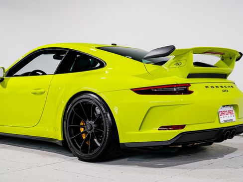 Used 2018 Porsche 911 GT3 image 32