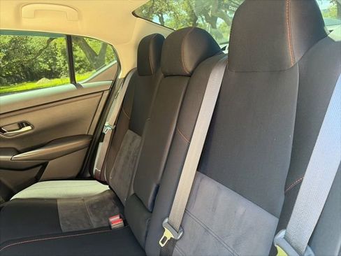 Used 2025 Nissan Sentra SR FWD image 8