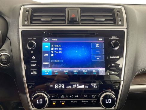 Used 2019 Subaru Outback 2.5i Limited AWD/4WD image 7
