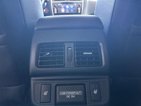 Used 2018 Subaru Outback 3.6R Limited image 38