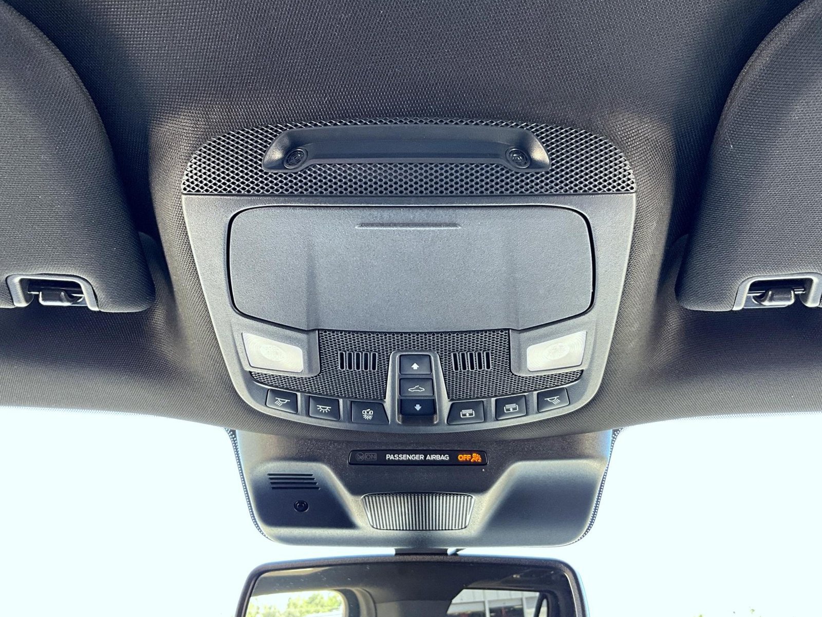 Used 2023 Ford Expedition Limited AWD/4WD image 16
