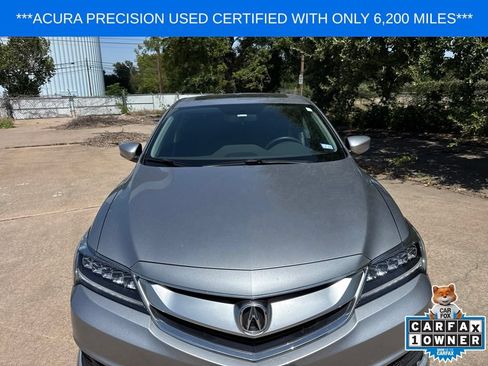 Used 2018 Acura ILX FWD image 2