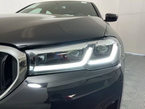Certified 2023 BMW 530i 530i w/ Premium Package image 8