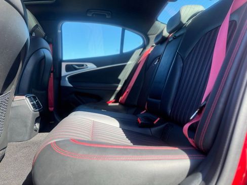 Used 2023 Genesis G70 3.3T w/ Sport Advanced Package image 11