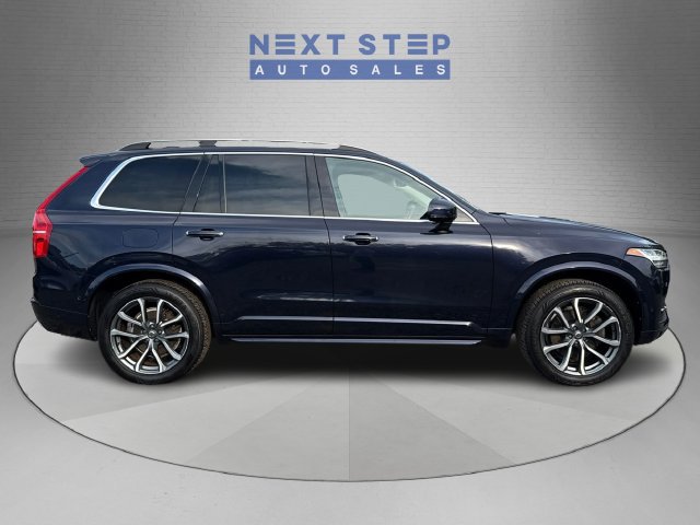 Used 2017 Volvo XC90 T6 Momentum w/ Vision Package AWD/4WD image 9