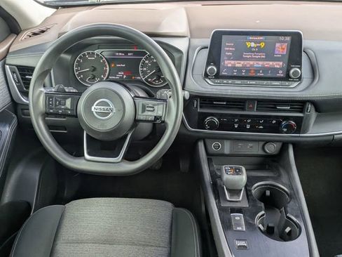 Used 2021 Nissan Rogue S image 27