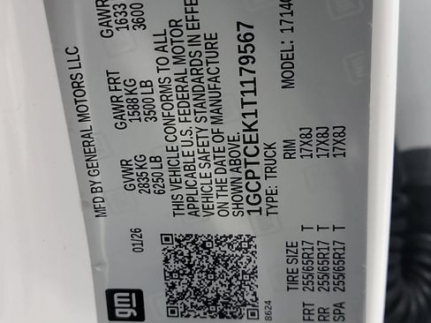 Used 2026 Chevrolet Colorado LT w/ Advanced Trailering Package AWD/4WD image 32