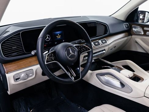 Certified 2026 Mercedes-Benz GLE 350 4MATIC image 9