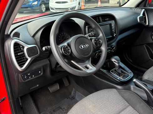 Used 2021 Kia Soul S FWD image 11