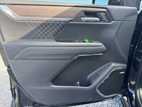 New 2026 GMC Acadia Denali w/ Super Cruise Package image 21