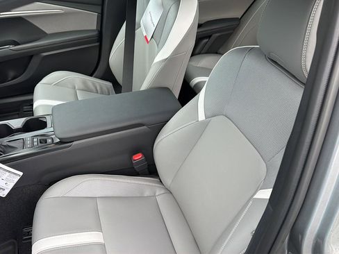 New 2026 Toyota Camry SE FWD image 28