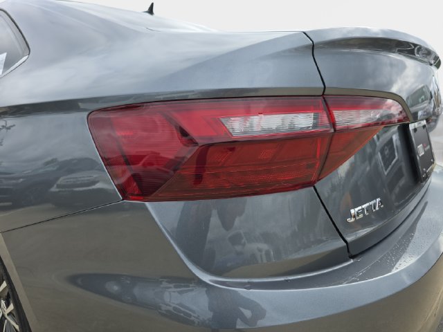Used 2021 Volkswagen Jetta S FWD image 35